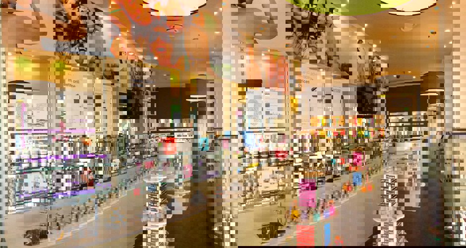 YWAX - 1