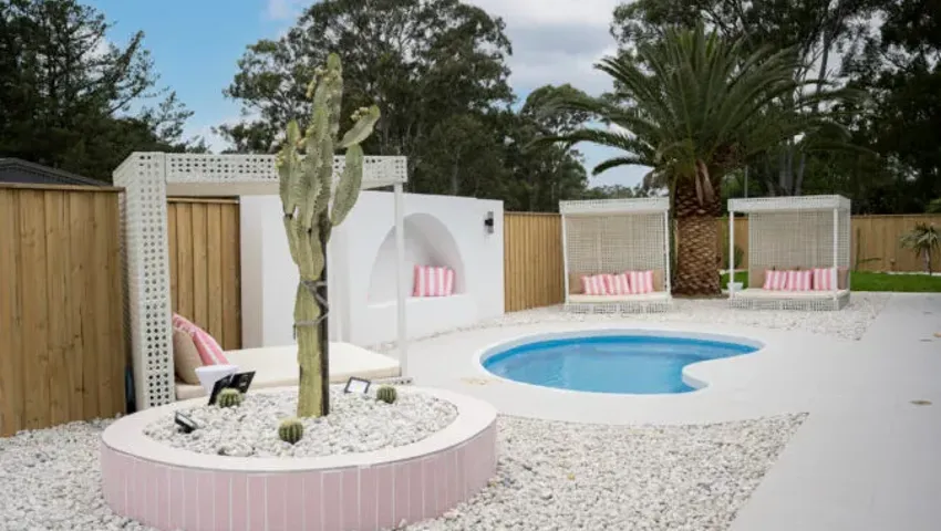 Bathhouse HPP0301 2 675X450.Jpg