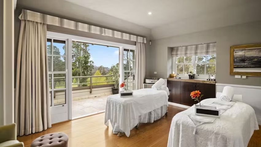 Parklands Day Spa Couples Treatment Room With Balcony V2