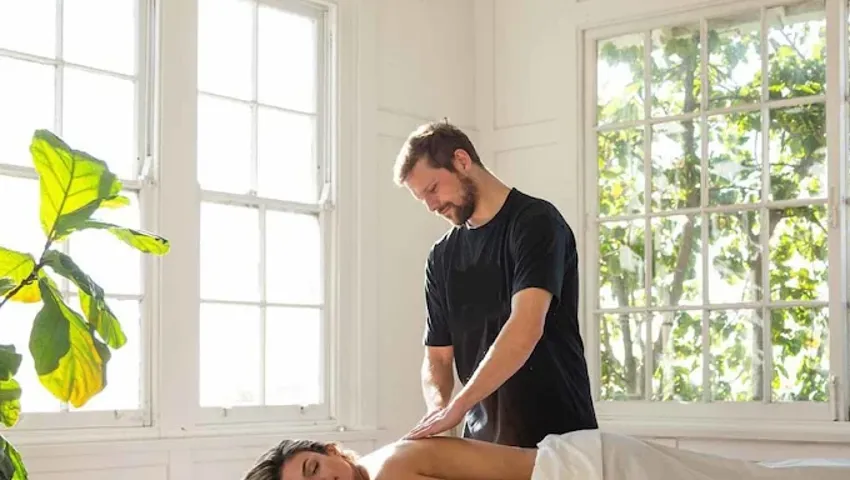 Deep Tissue Massage Near Me